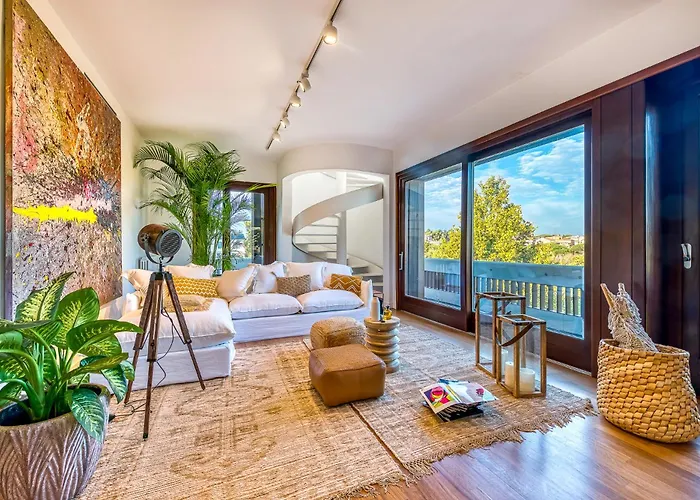Skylife 360 Rooftop Penthouse *